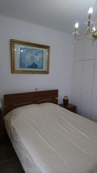 Isabella Court Townhouse Near Venus Beach And Lidl パ フォス エクステリア 写真